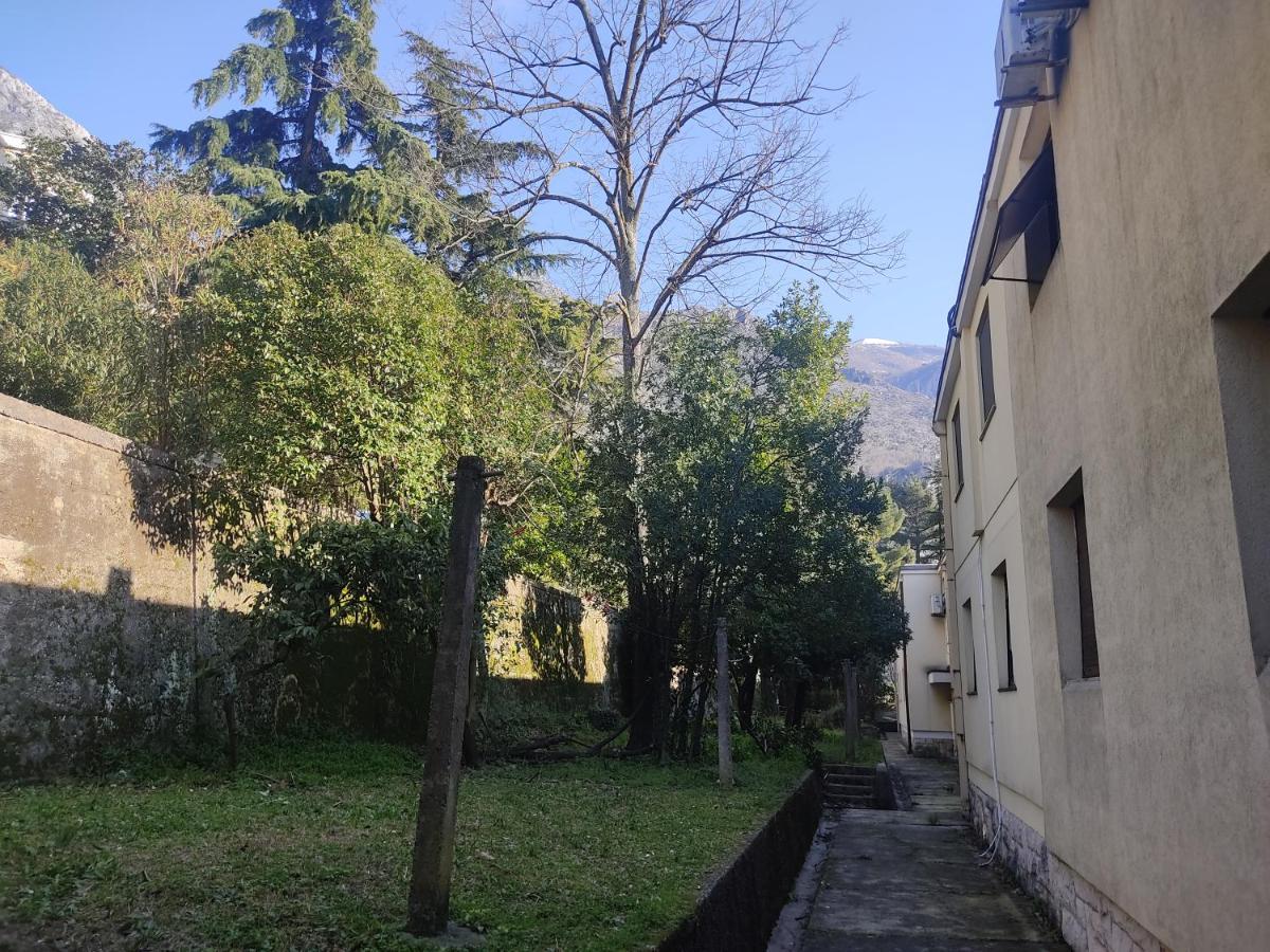 Apartment Oaza Kotor Exterior foto